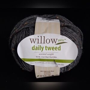 NWT Willow Yarns Daily Tweed Fossil Grey Worsted Superwash Wool Knit Yarn